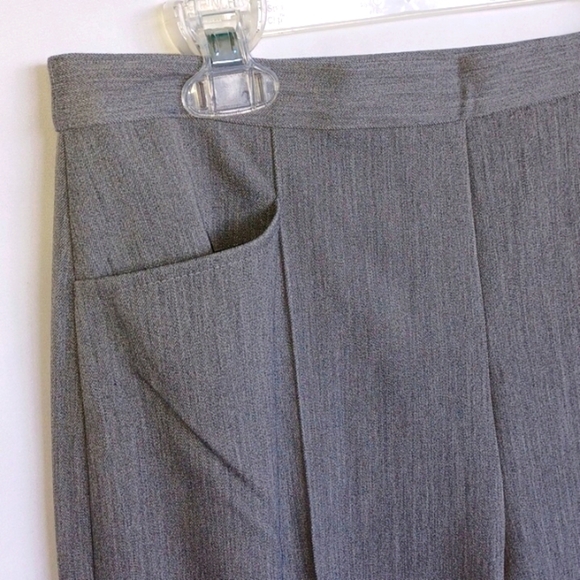 Talbots NWT Women's Light Gray Classic Side Zip Trouser Dress Pant, 8P - Picture 2 of 10